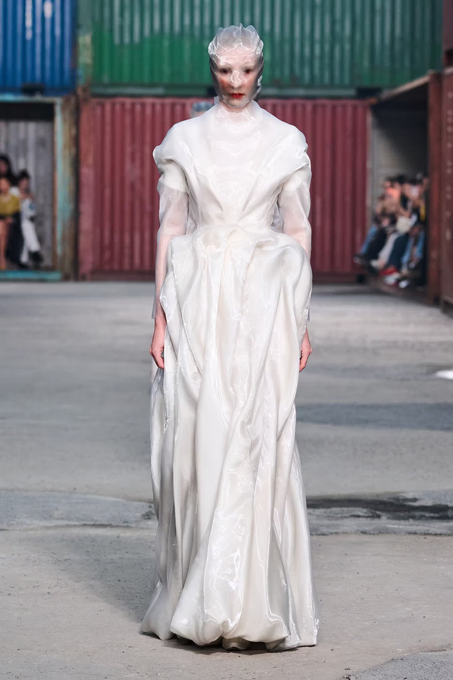 https hypebeast.com image 2026 04 01 maison margiela fw26 shanghai fashion week collection 001 2
