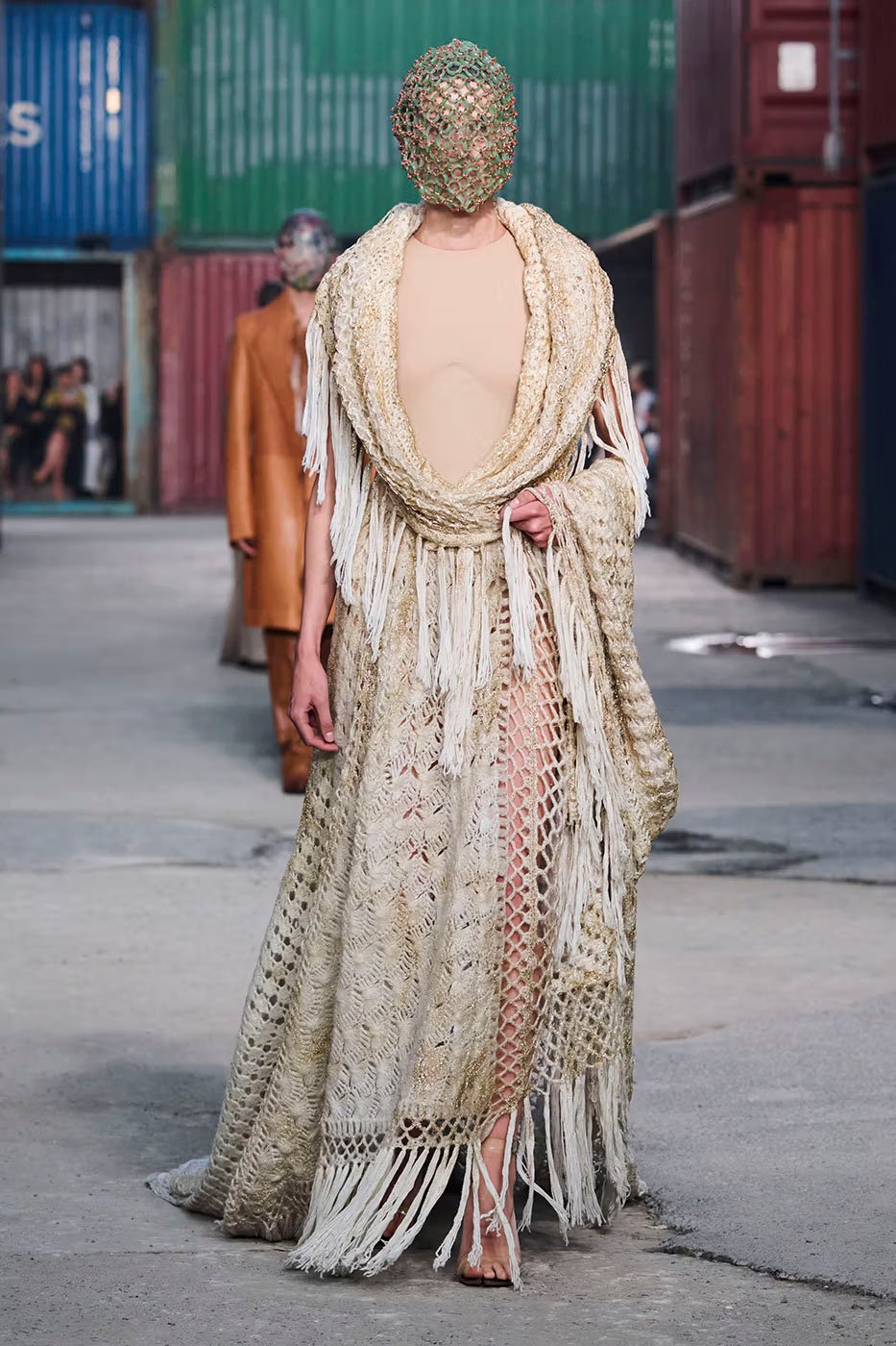 https hypebeast.com image 2026 04 01 maison margiela fw26 shanghai fashion week collection 035 2