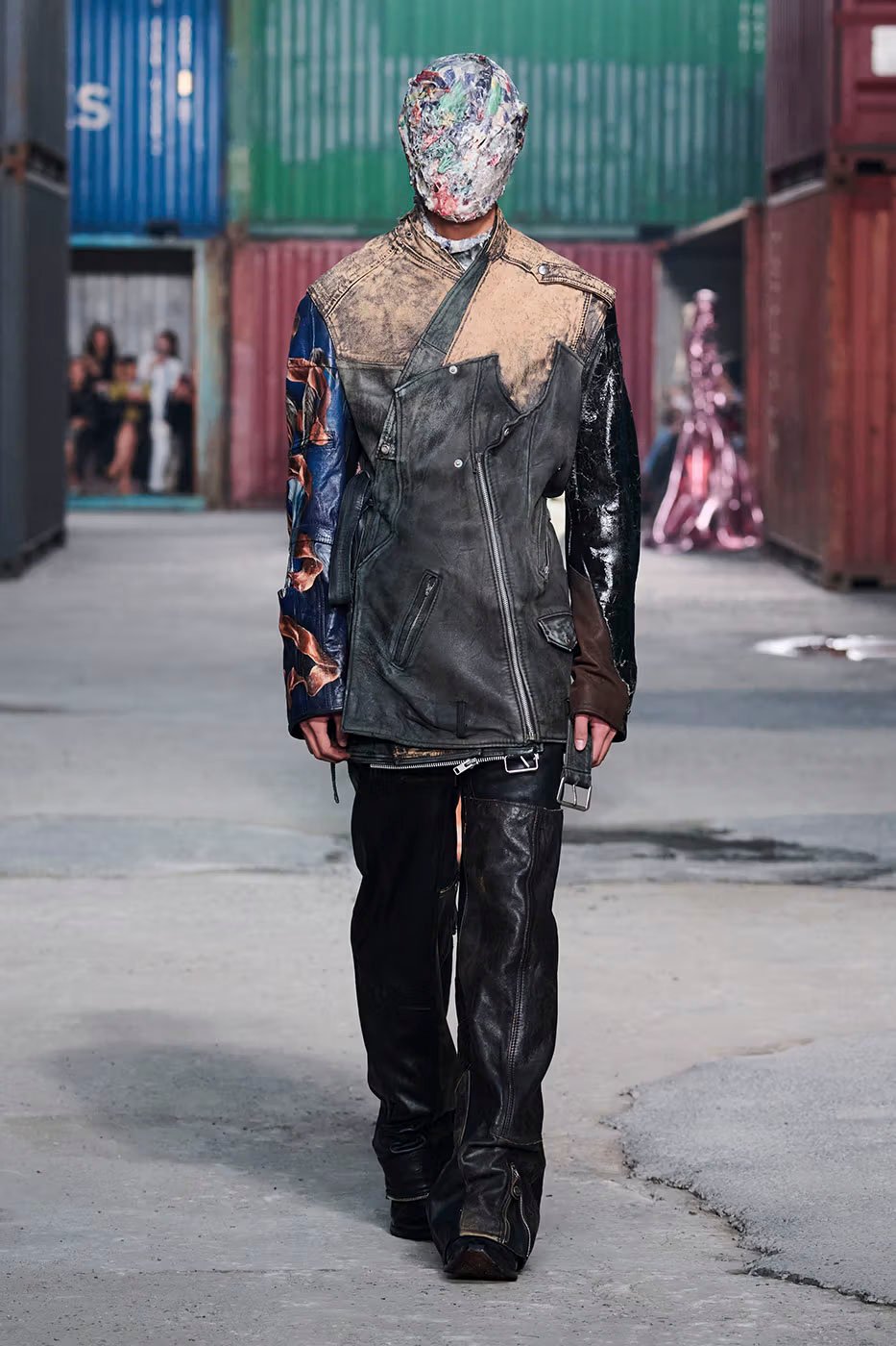 https hypebeast.com image 2026 04 01 maison margiela fw26 shanghai fashion week collection 043 2