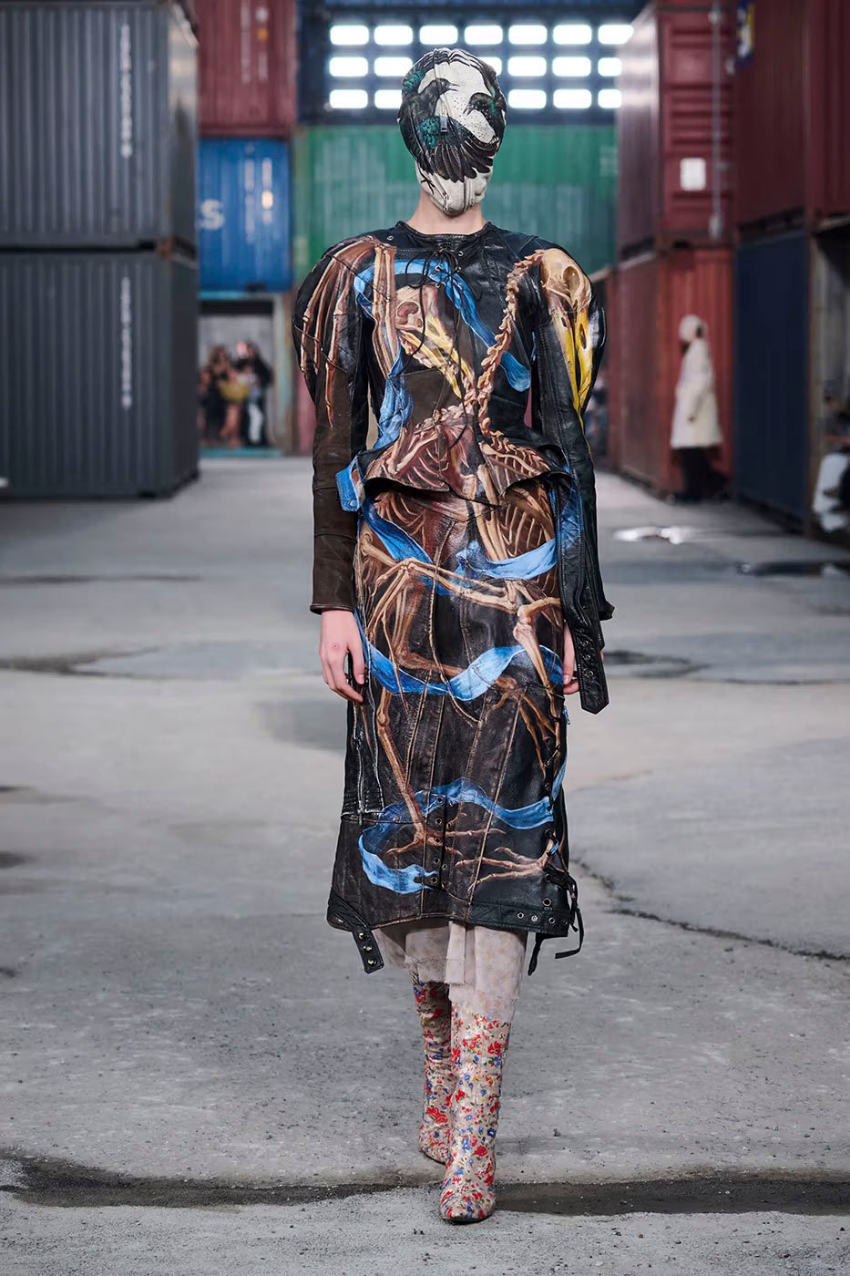 https hypebeast.com image 2026 04 01 maison margiela fw26 shanghai fashion week collection 046 2