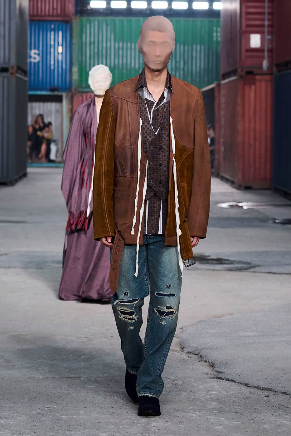 https hypebeast.com image 2026 04 01 maison margiela fw26 shanghai fashion week collection 053 2