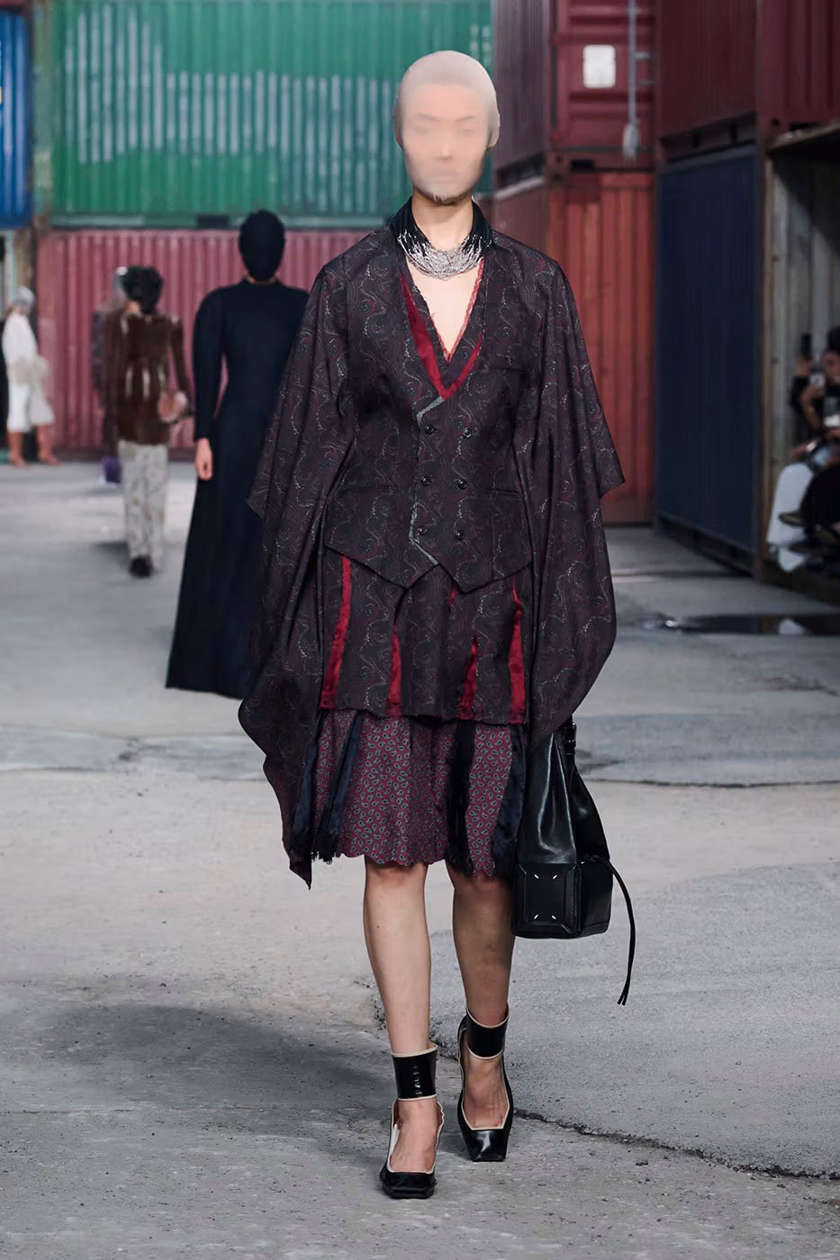 https hypebeast.com image 2026 04 01 maison margiela fw26 shanghai fashion week collection 057 2
