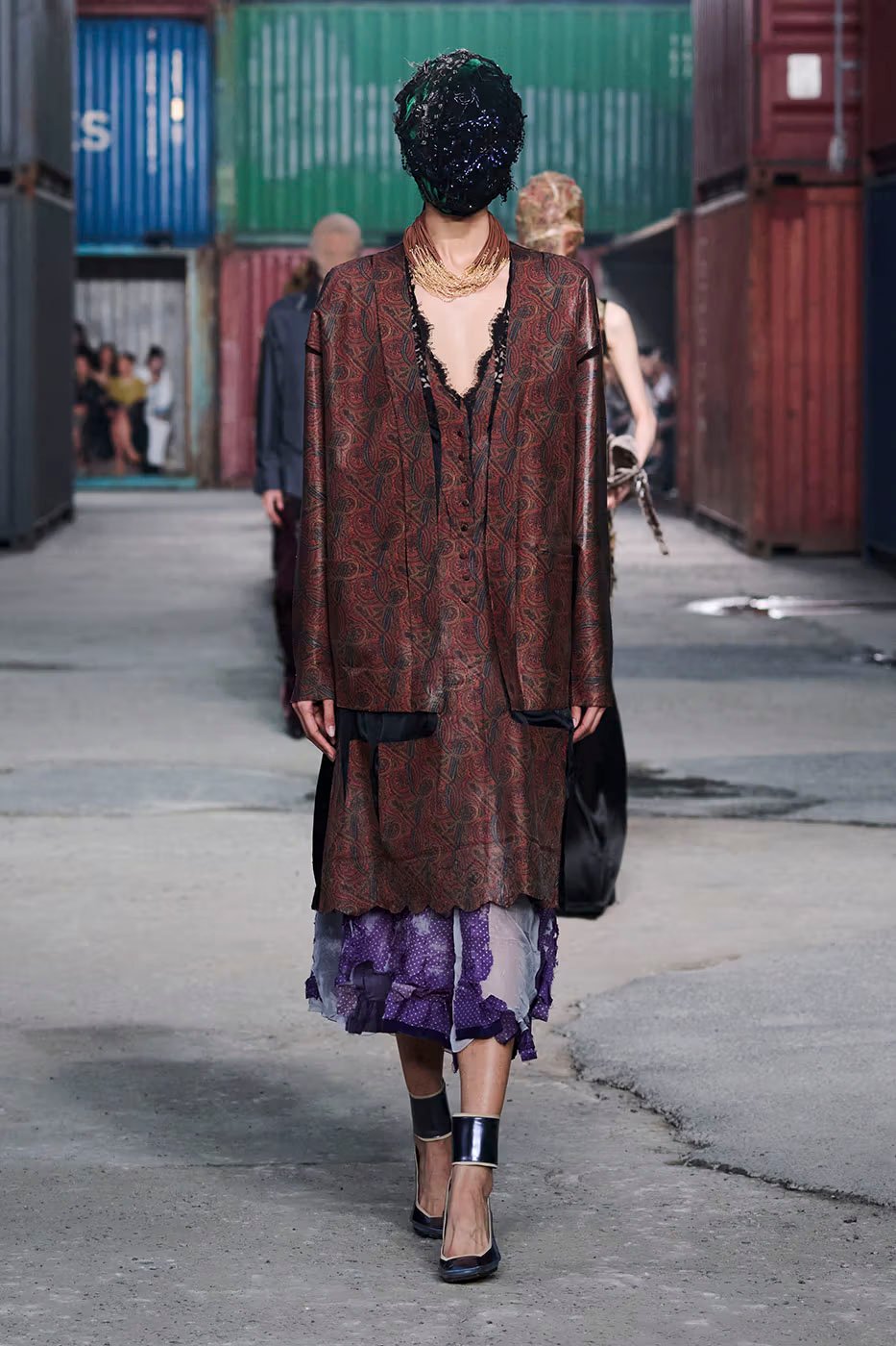 https hypebeast.com image 2026 04 01 maison margiela fw26 shanghai fashion week collection 060 3
