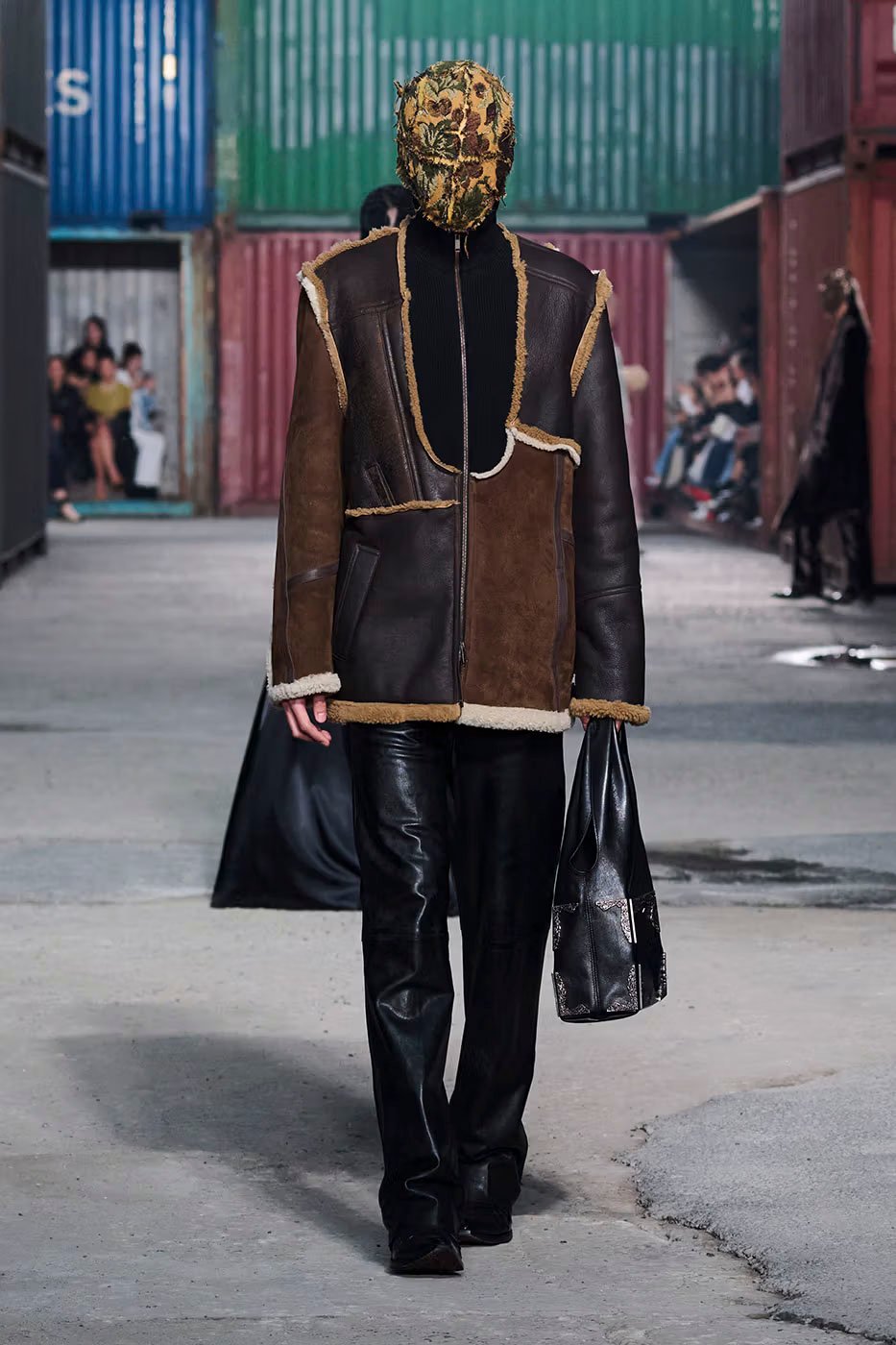https hypebeast.com image 2026 04 01 maison margiela fw26 shanghai fashion week collection 065 2