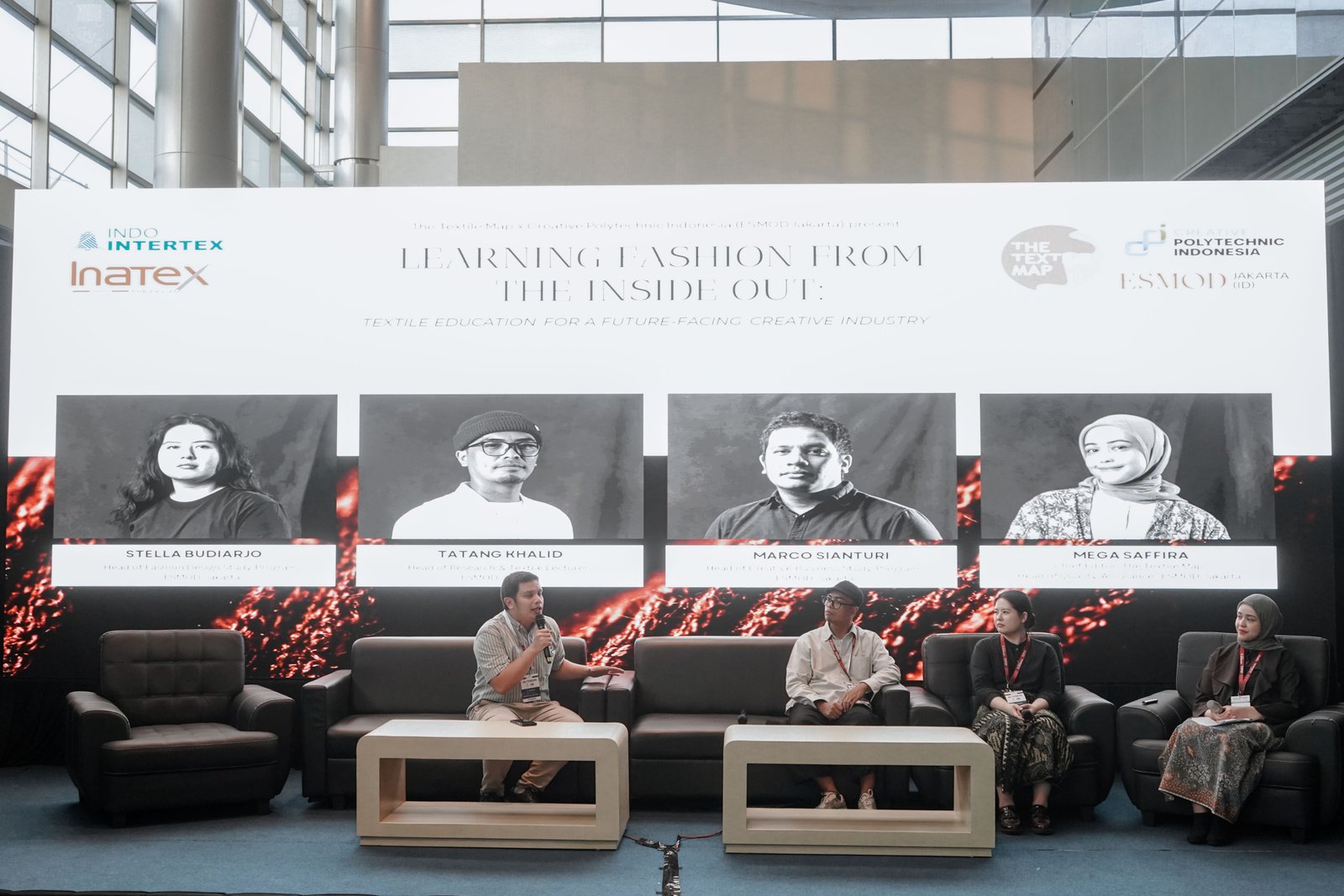 The Textile Map x ESMOD Jakarta di Indo Intertex-Inatex 2026: Menyiapkan Pelaku Industri Kreatif Masa Depan dengan Literasi Tekstil (Marco Sianturi, Tatang Khalid, Stella Budiarjo, Mega Saffira)