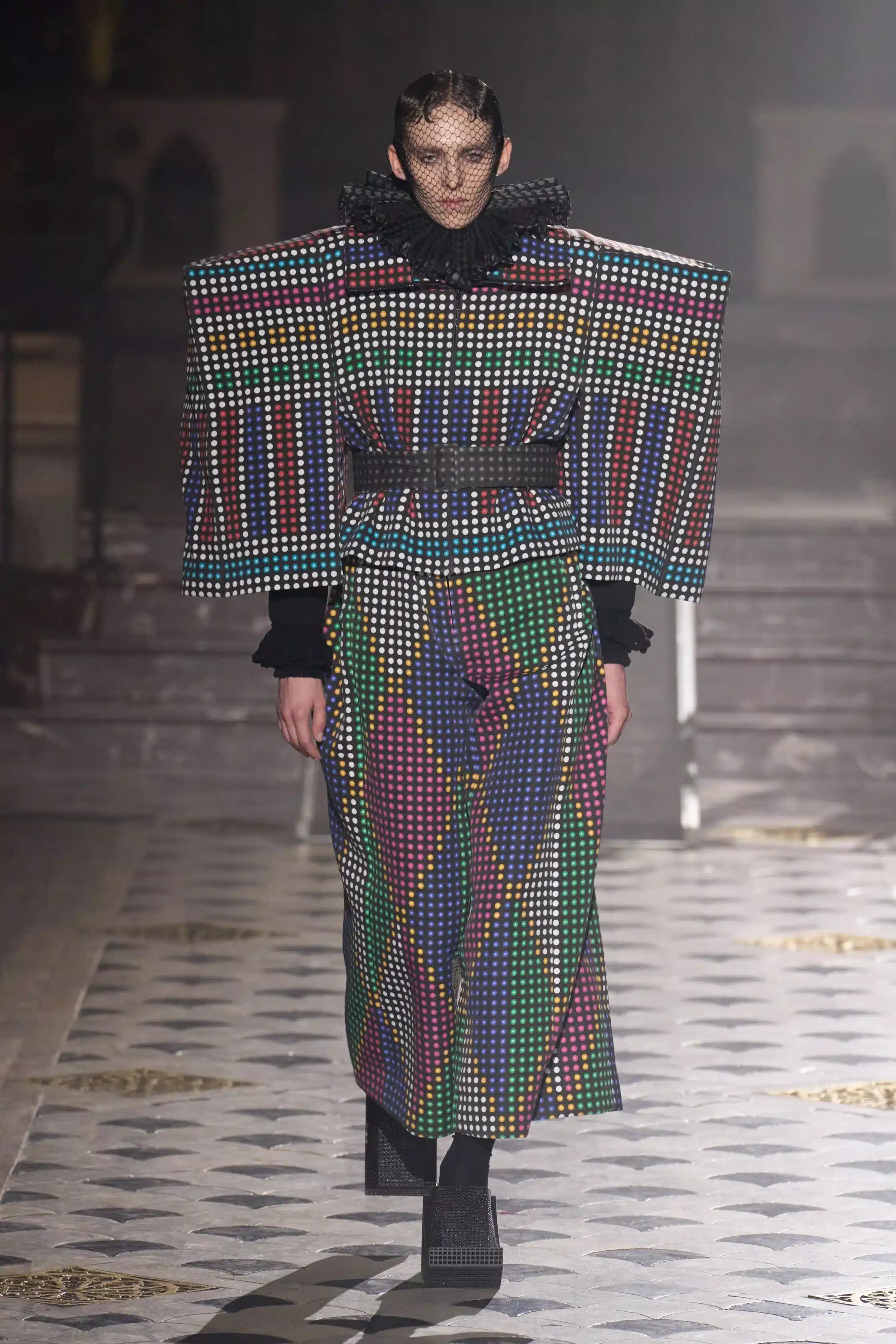 ANREALAGE SCREEN Autumn/Winter 2025-26, look 1 of 26