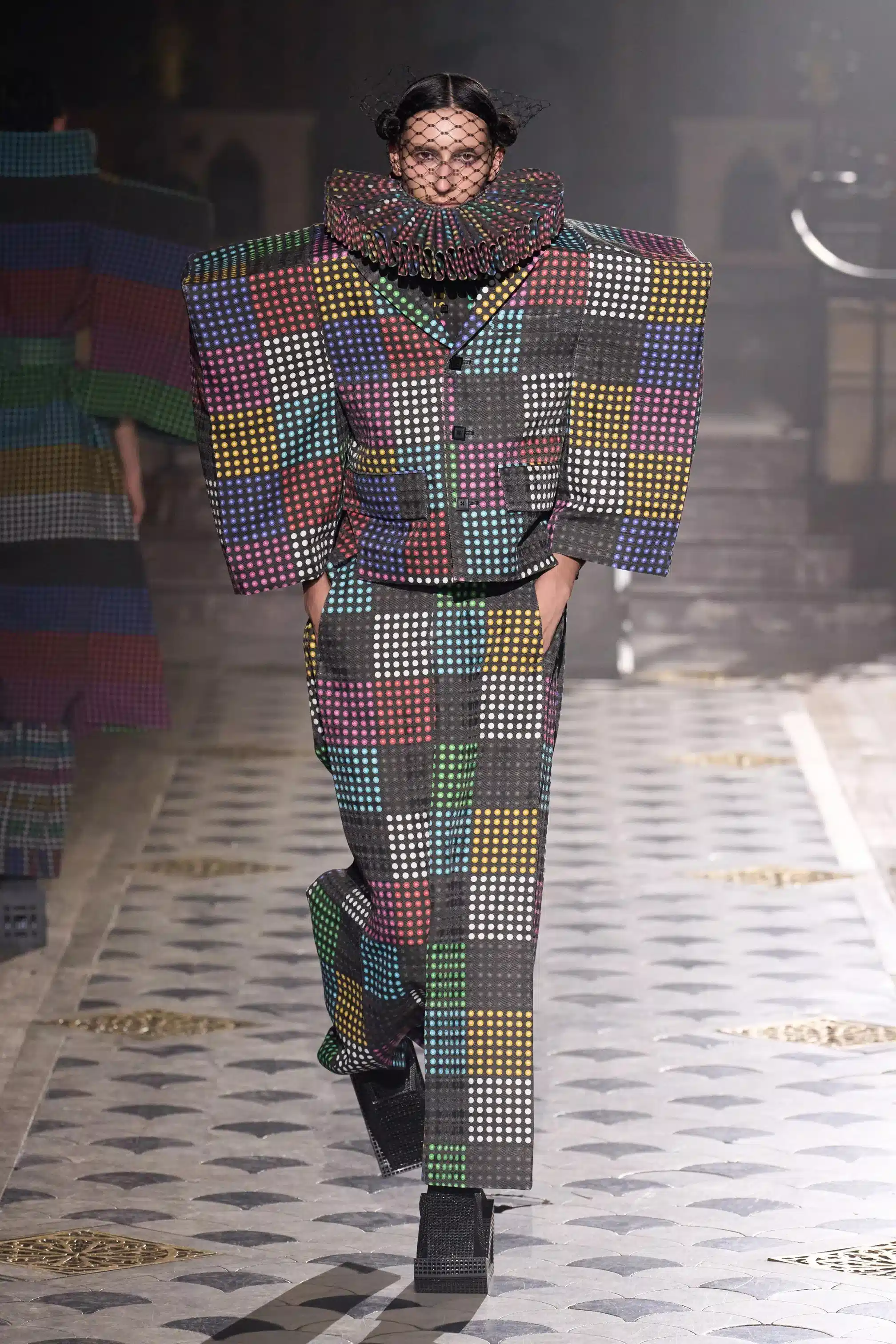 ANREALAGE SCREEN Autumn/Winter 2025-26, look 3 of 26