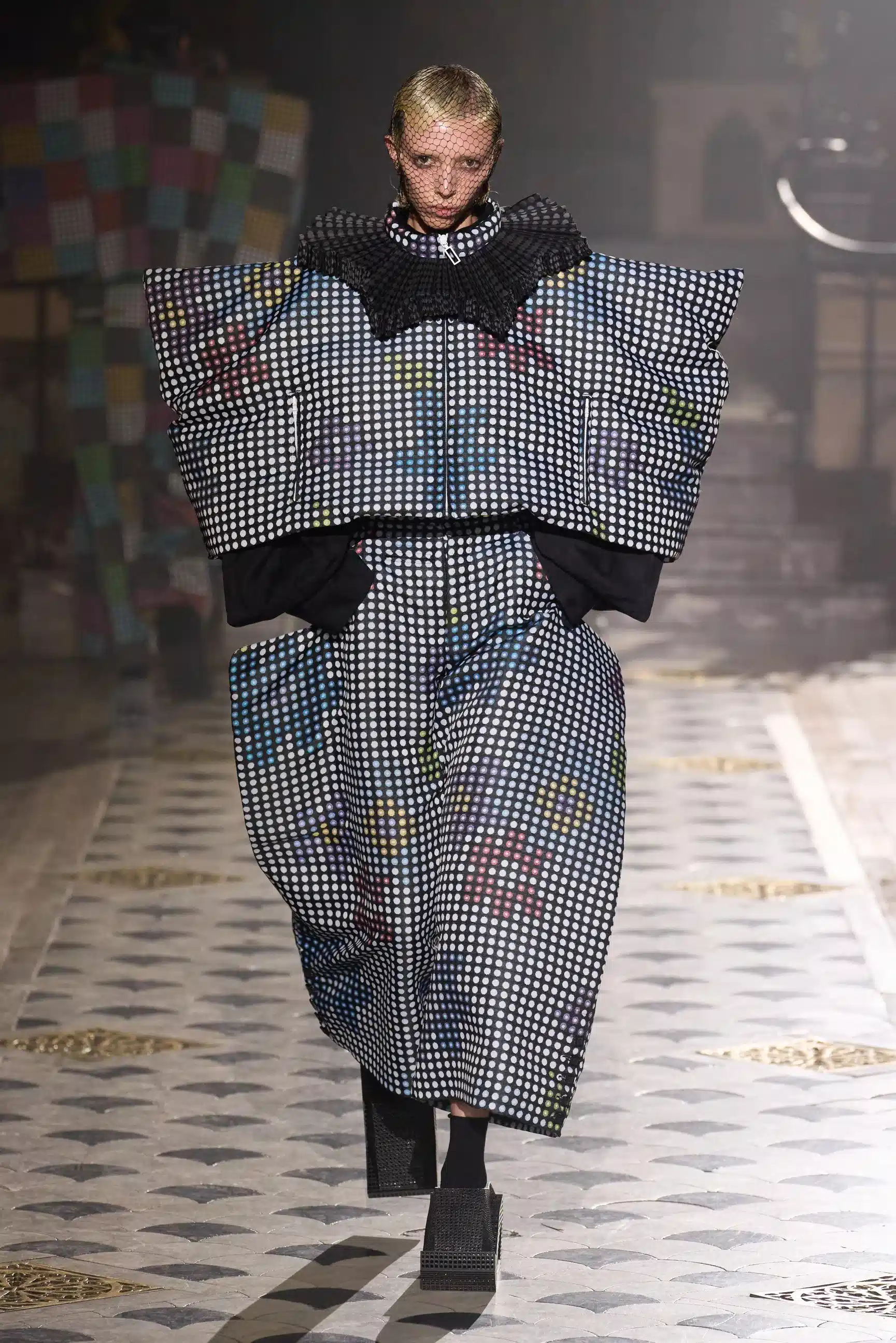 ANREALAGE SCREEN Autumn/Winter 2025-26, look 4 of 26