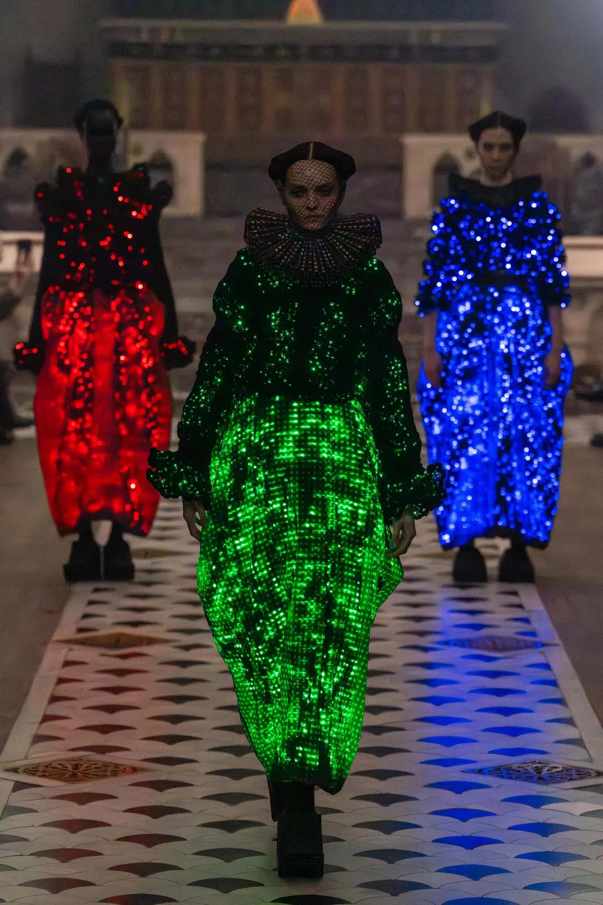 ANREALAGE SCREEN Autumn/Winter 2025-26, look 18 of 26