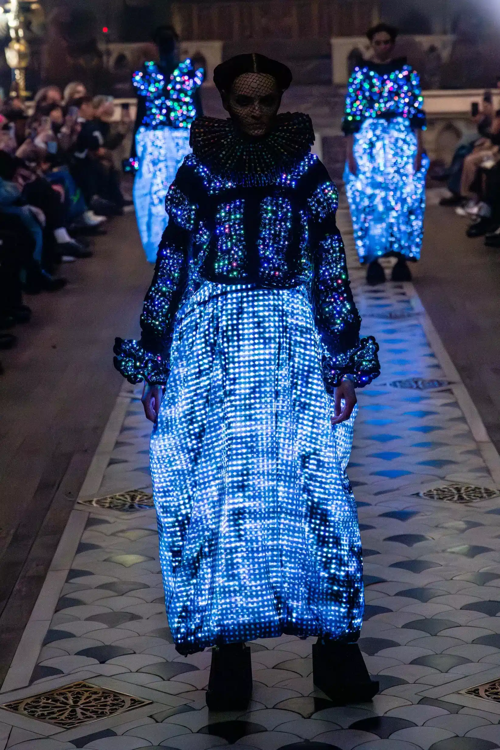ANREALAGE SCREEN Autumn/Winter 2025-26, look 19 of 26