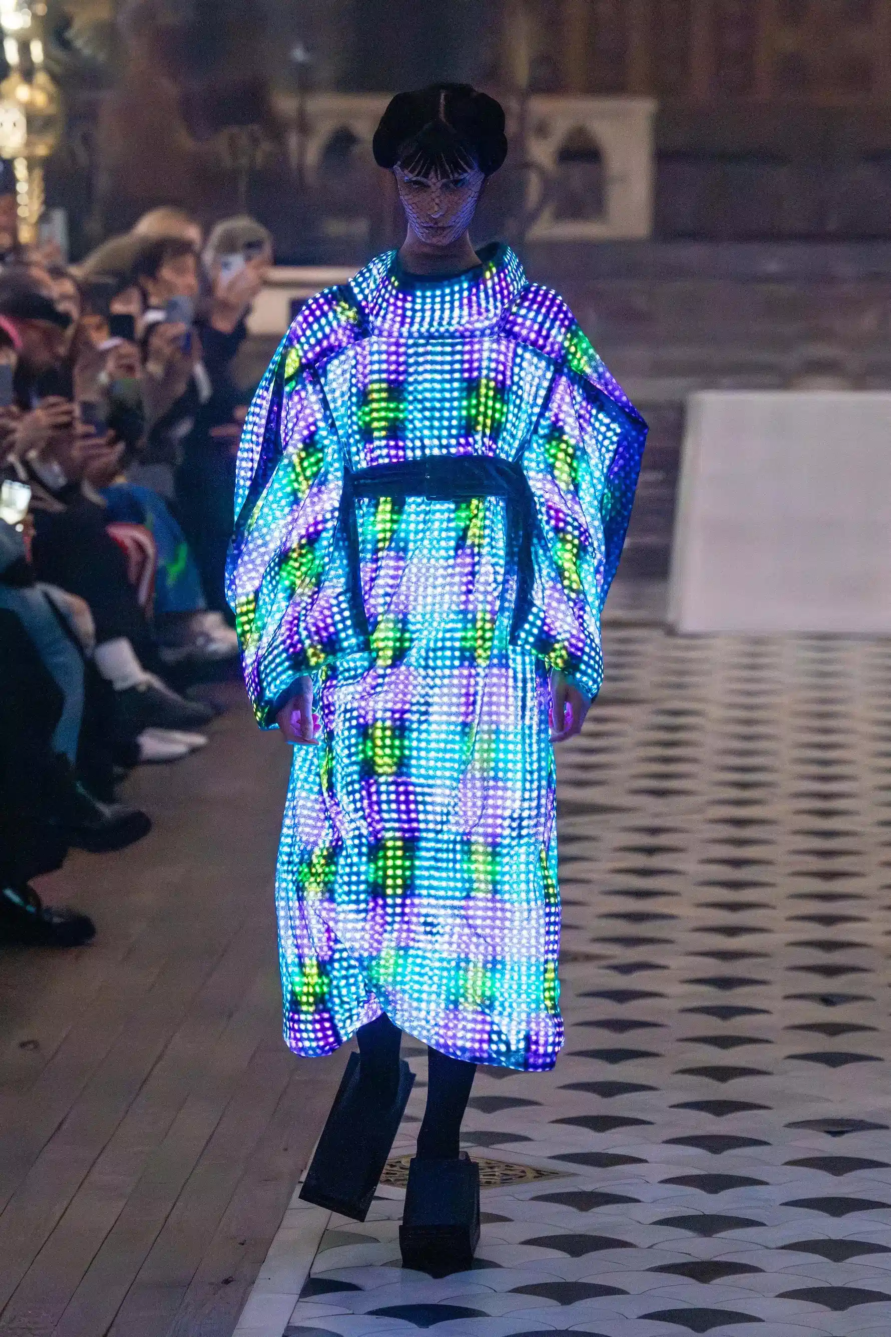 ANREALAGE SCREEN Autumn/Winter 2025-26, look 21 of 26