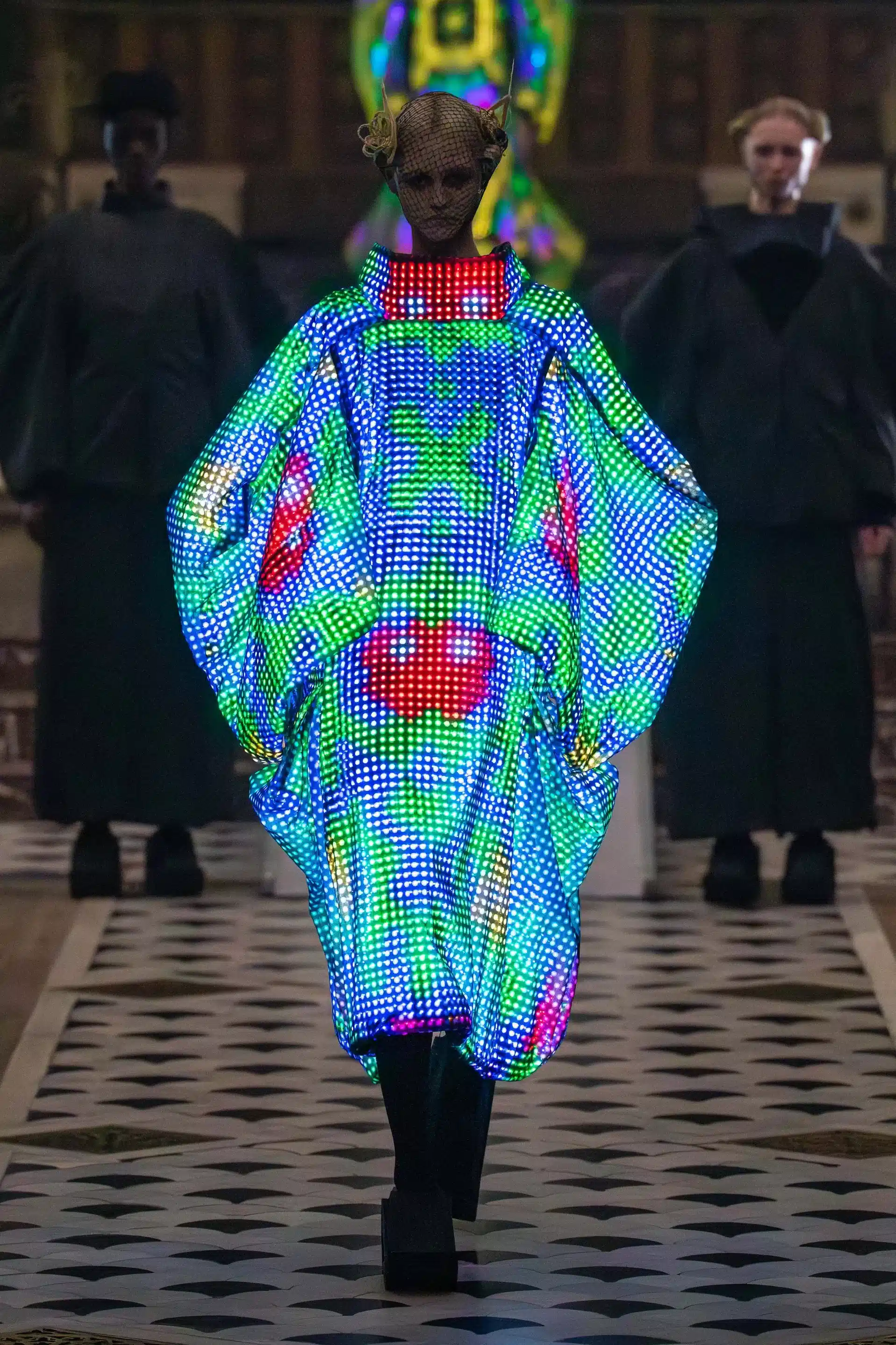 ANREALAGE SCREEN Autumn/Winter 2025-26, look 23 of 26