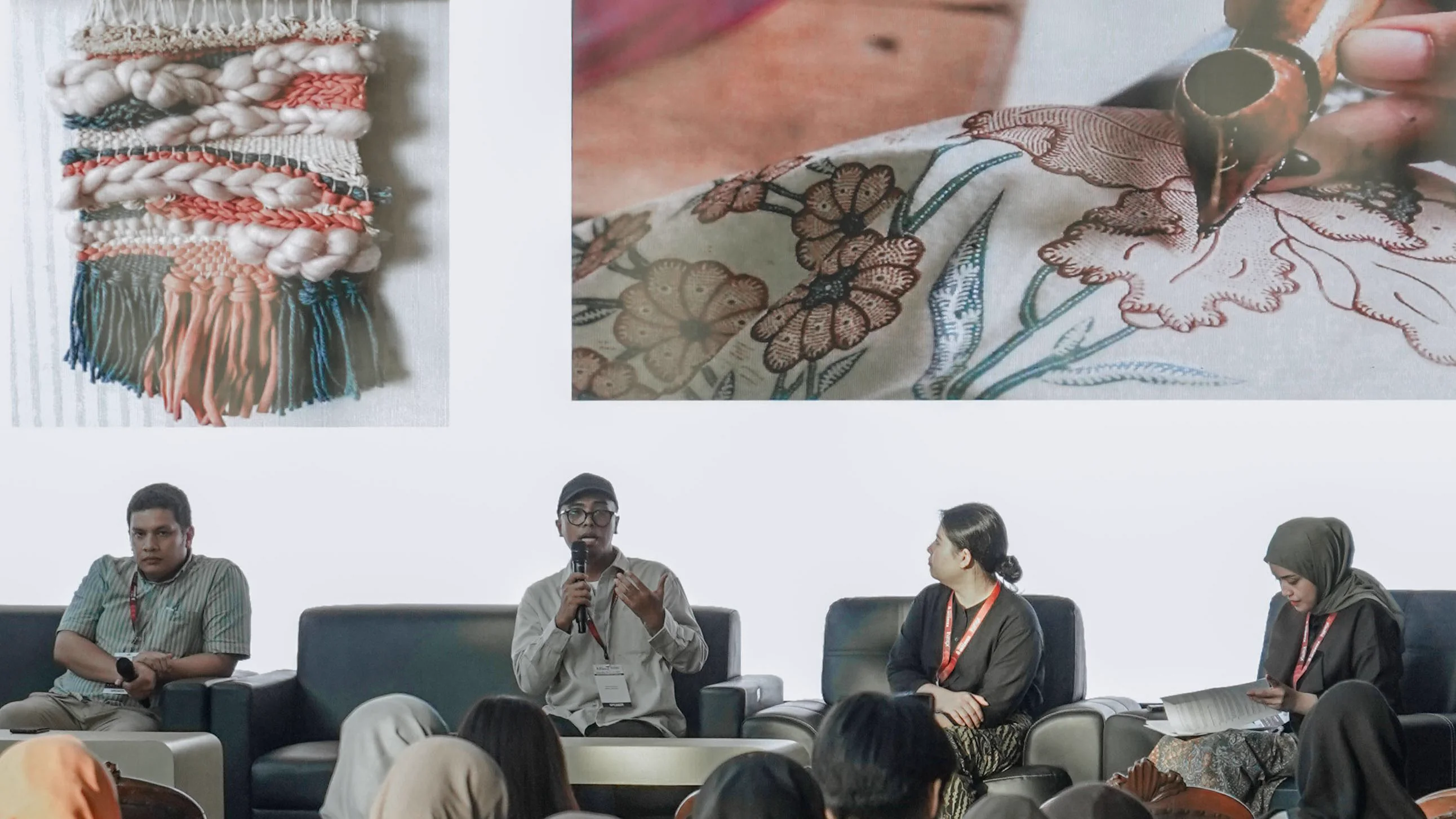 The Textile Map x ESMOD Jakarta di Indo Intertex-Inatex 2026: Menyiapkan Pelaku Industri Kreatif Masa Depan dengan Literasi Tekstil (Marco Sianturi, Tatang Khalid, Stella Budiarjo, Mega Saffira)